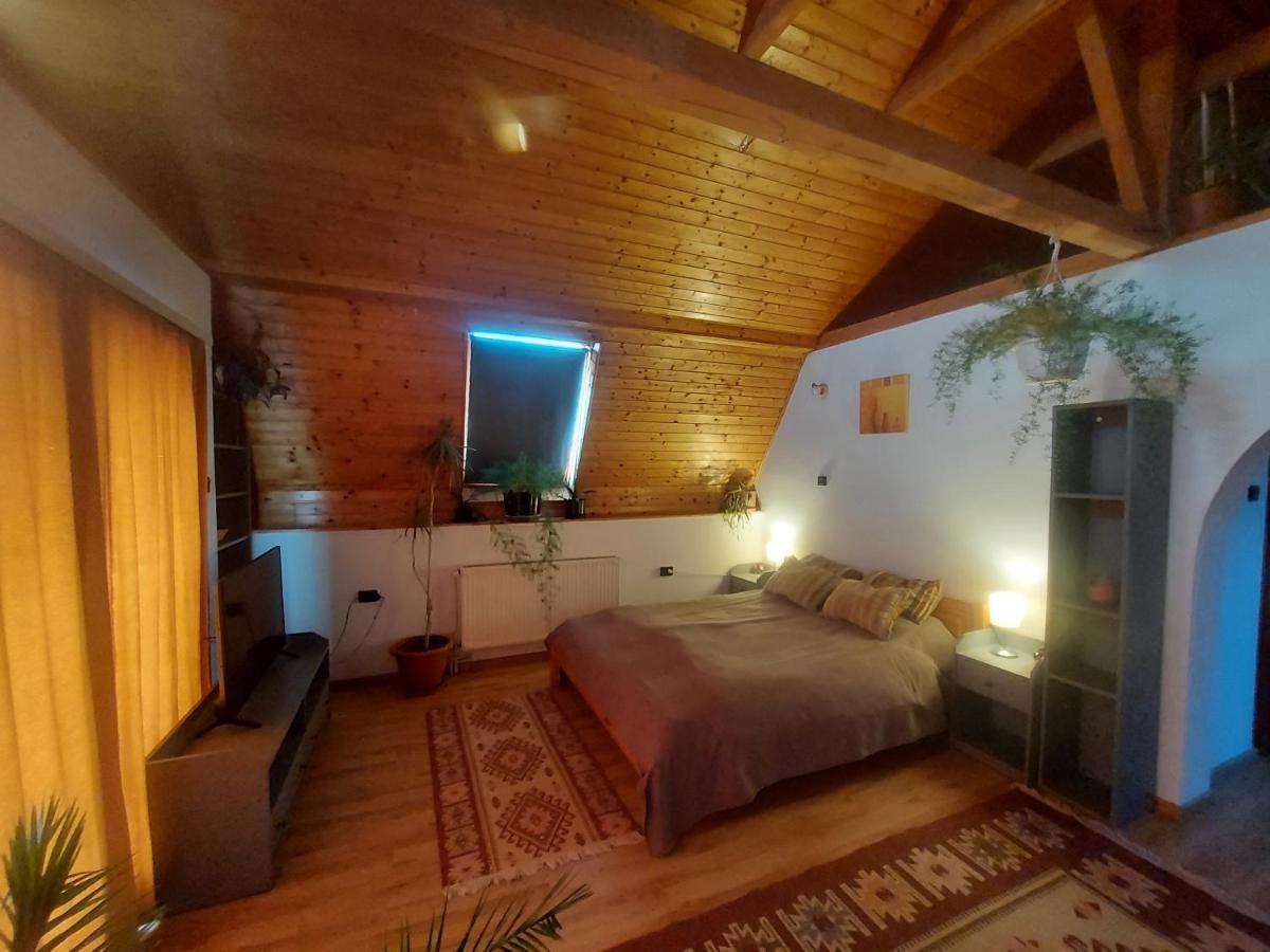 Attila-Apartman Budaoers Екстериор снимка